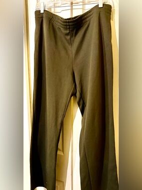 Lauren Active by Ralph Lauren, olive green pants. Sz M